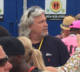 Illustration for article titled Rob Ryan, Stacking Brewskies At A Pitbull Concert